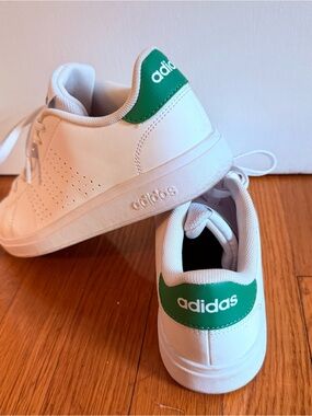 adidas Kids Advantage Base 2.0 White Sneakers with Green Heel Tab